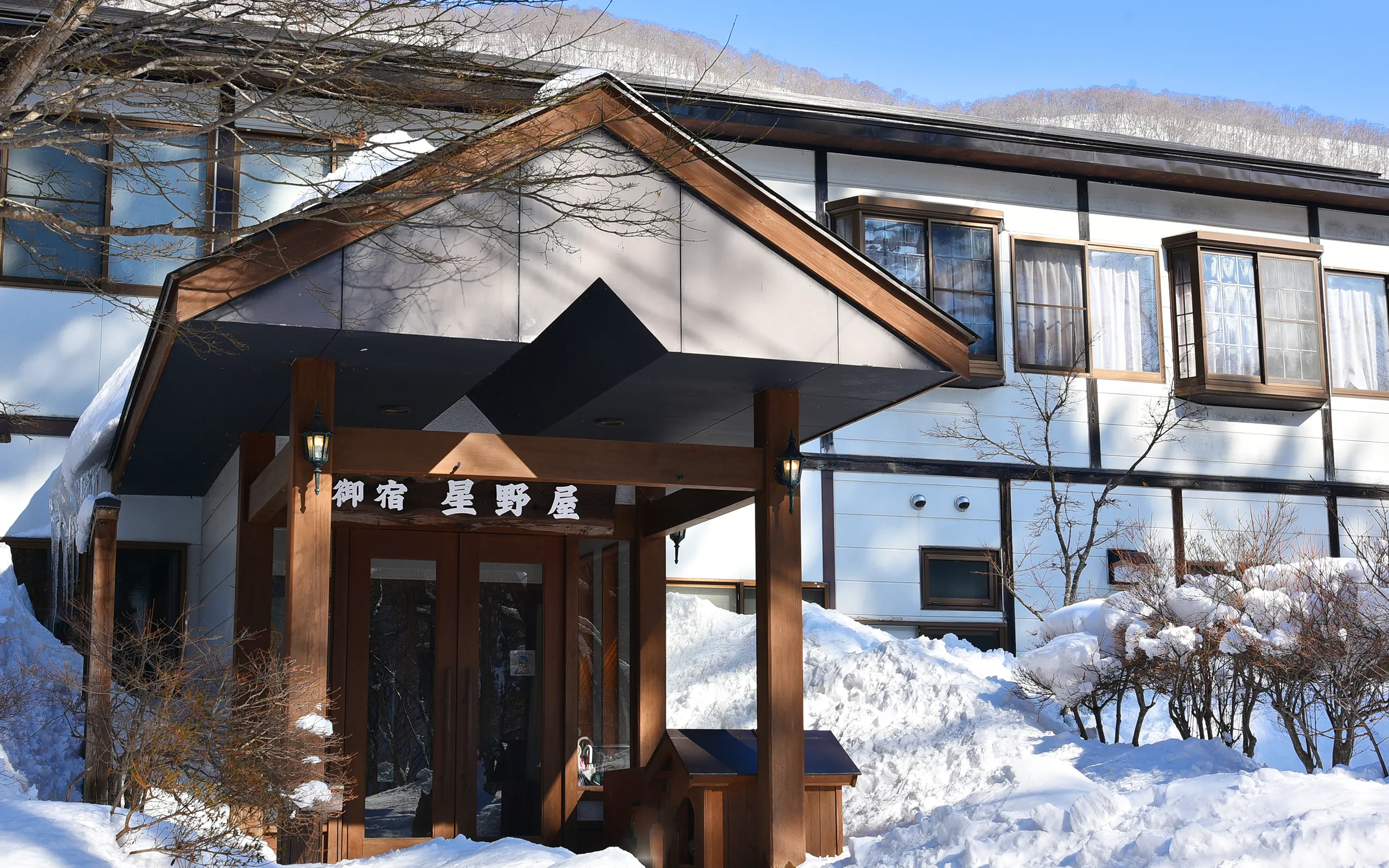 本家星野屋別館入り口